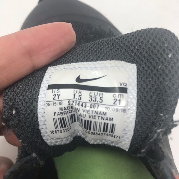 Nike - Picture 7 of 7